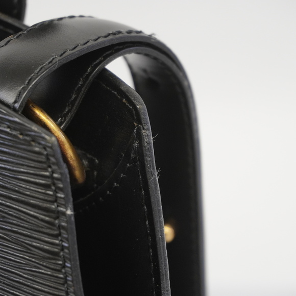 Louis Vuitton Epi Cluny Shoulder Bag - Picture 7 of 9